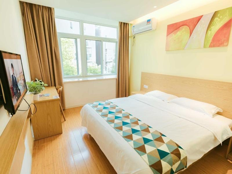 Shell Shanghai Jiadingbei Subway Station Shuping Road Hotel Экстерьер фото